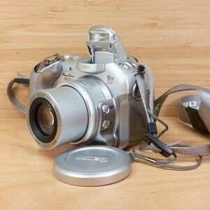 Canon PowerShot S1 IS 3.2MP Digital Camera with 10x Optical Zoom / Tested